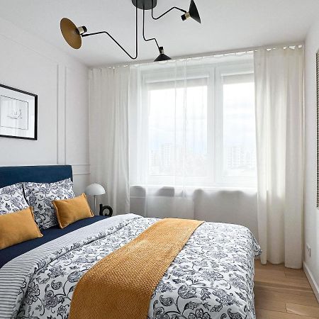 Stylowy Apartament Przy Metrze 바르샤바 외부 사진