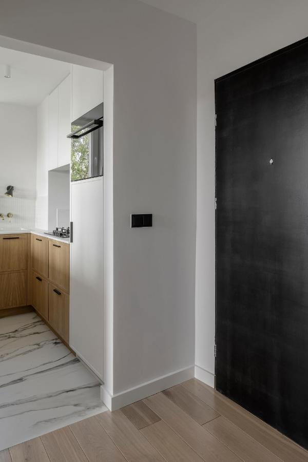 Stylowy Apartament Przy Metrze 바르샤바 외부 사진
