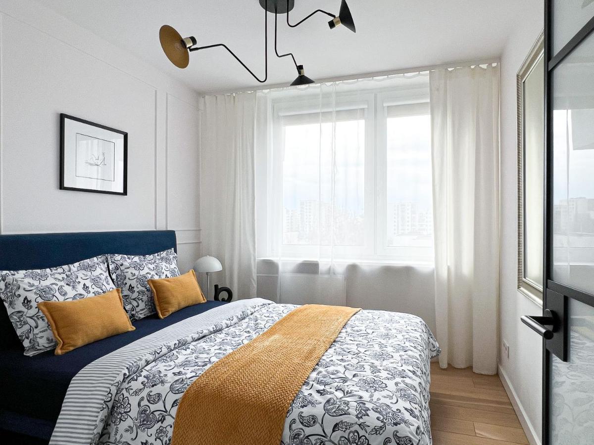 Stylowy Apartament Przy Metrze 바르샤바 외부 사진
